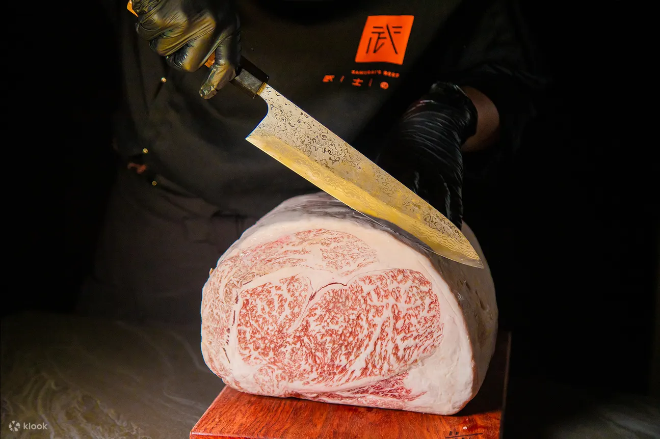成都|武士的牛·纯血和牛烧肉（环贸ICD店）武士侍肉师现场烤制